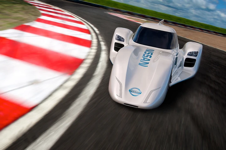 Nissan's ZEOD RC electric racer will make its racing debut at Le Mans 2014