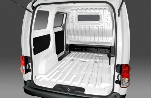 The production Nissan NV200