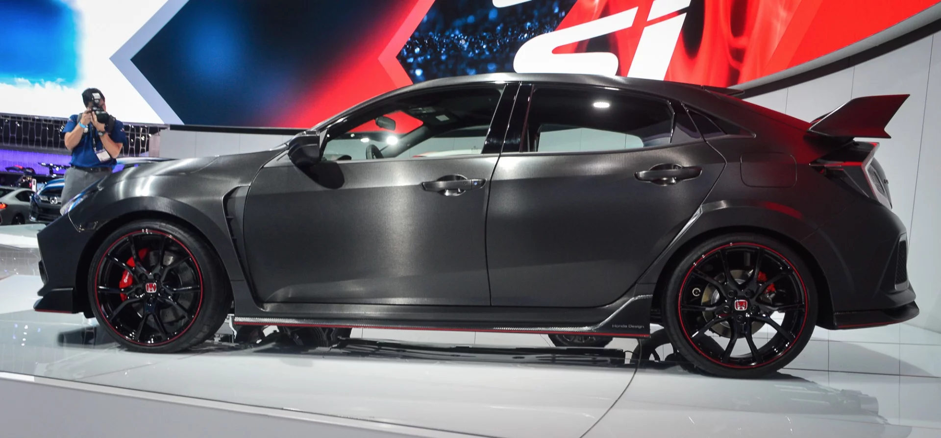 Honda Civic Type-R at the 2016 LA Auto Show
