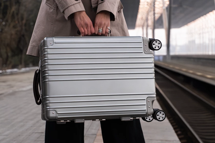 The Forma is engineered to offer easy handling and balance for rolling and lifting