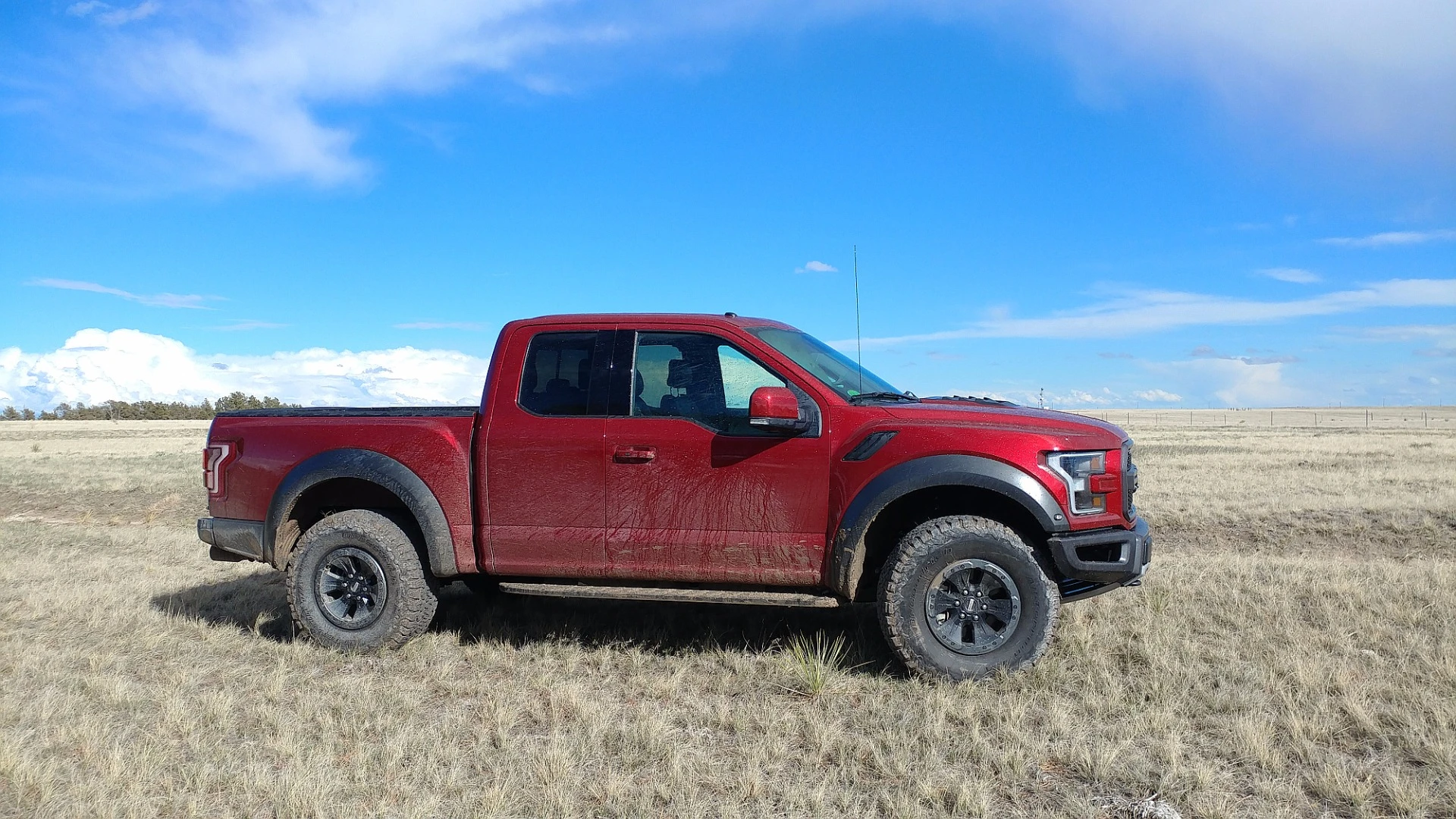 There are some downsides to the Raptor of course – mainly they come when hauling goods, pulling trailers, or running at highway speeds on pavement
