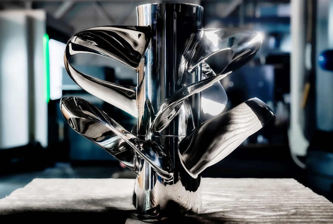 Sharrow stacks propellers into a contra-rotating design for outboards and sterndrives that require them