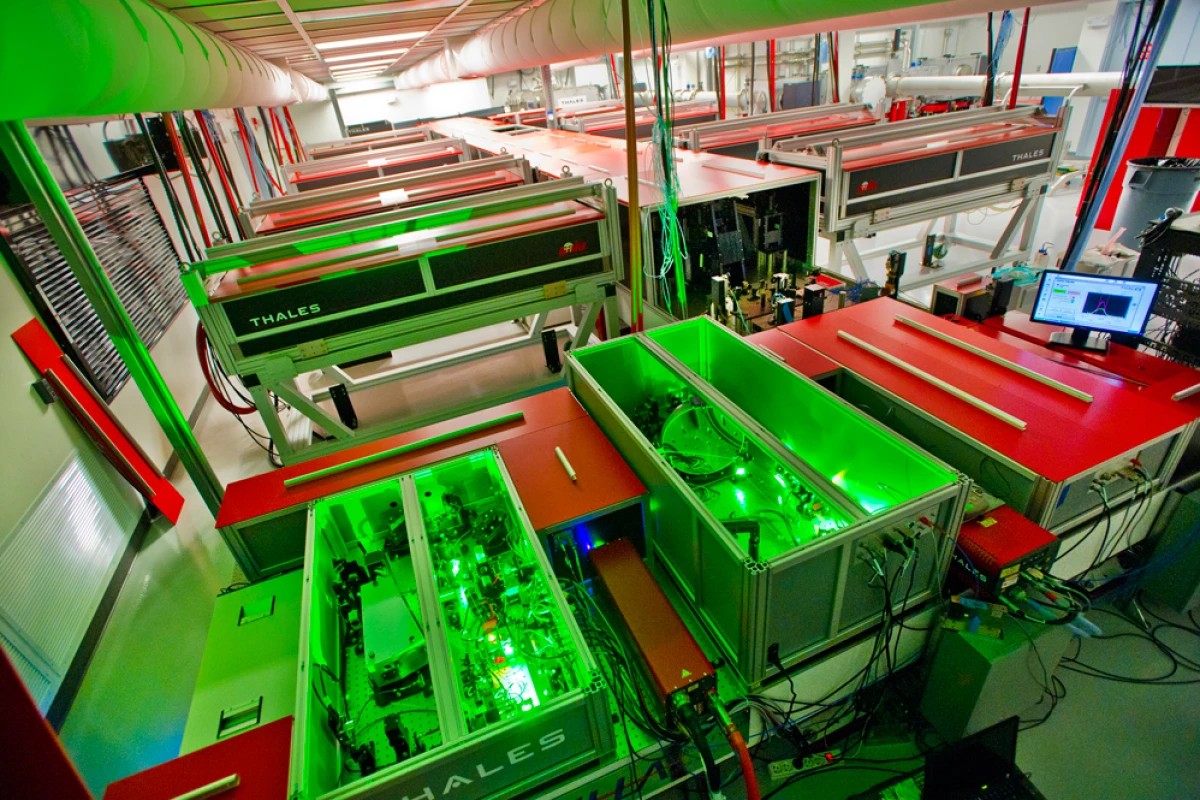 The BELLA laser during construction at Berkeley Lab. It recently delivered a record-breaking petawatt in a pulse just 40 femtoseconds long at a rate of one pulse per second