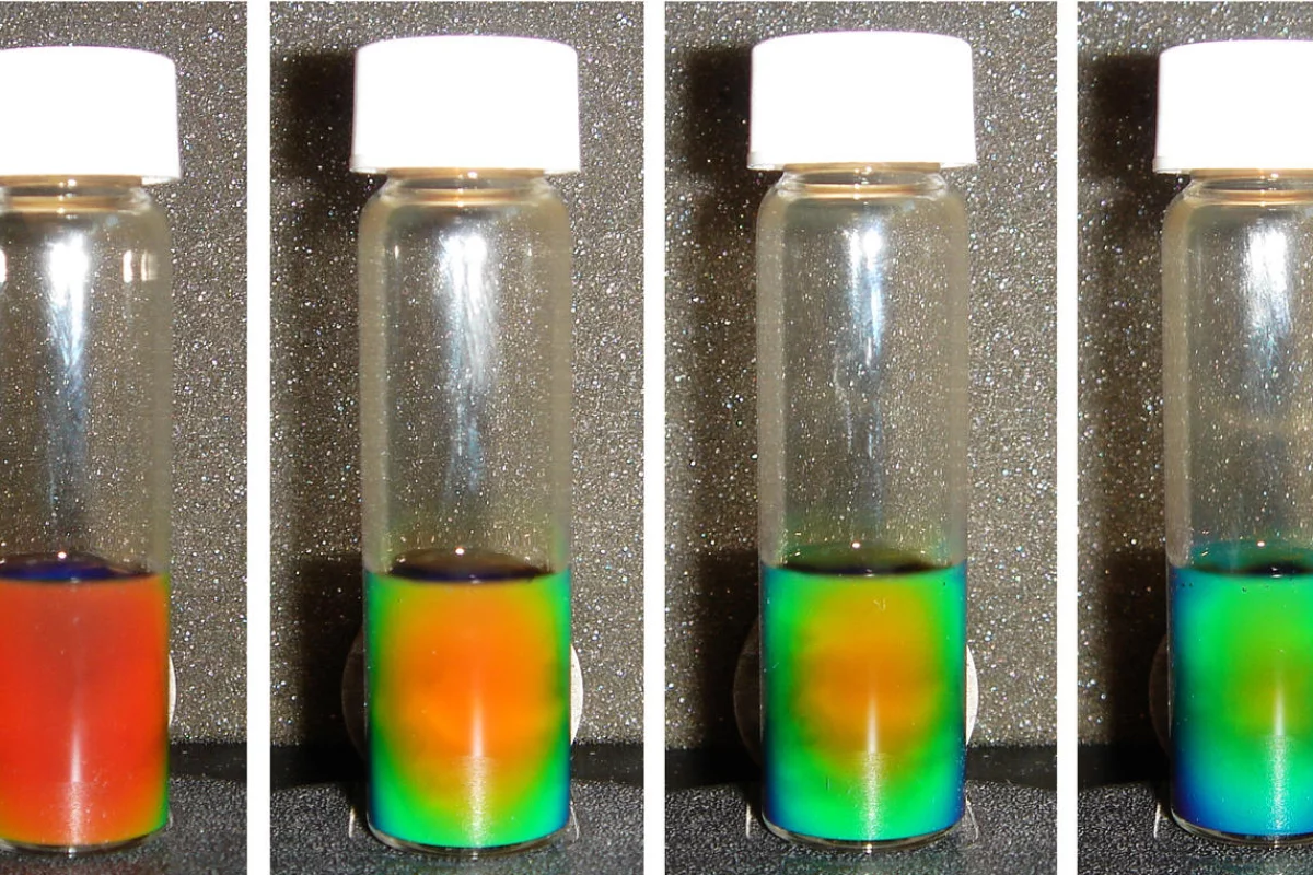 "These nanorods with configurable internal periodicity represent the smallest possible photonic structures that can effectively diffract visible light." (Photo: Yin laboratory, UCR)