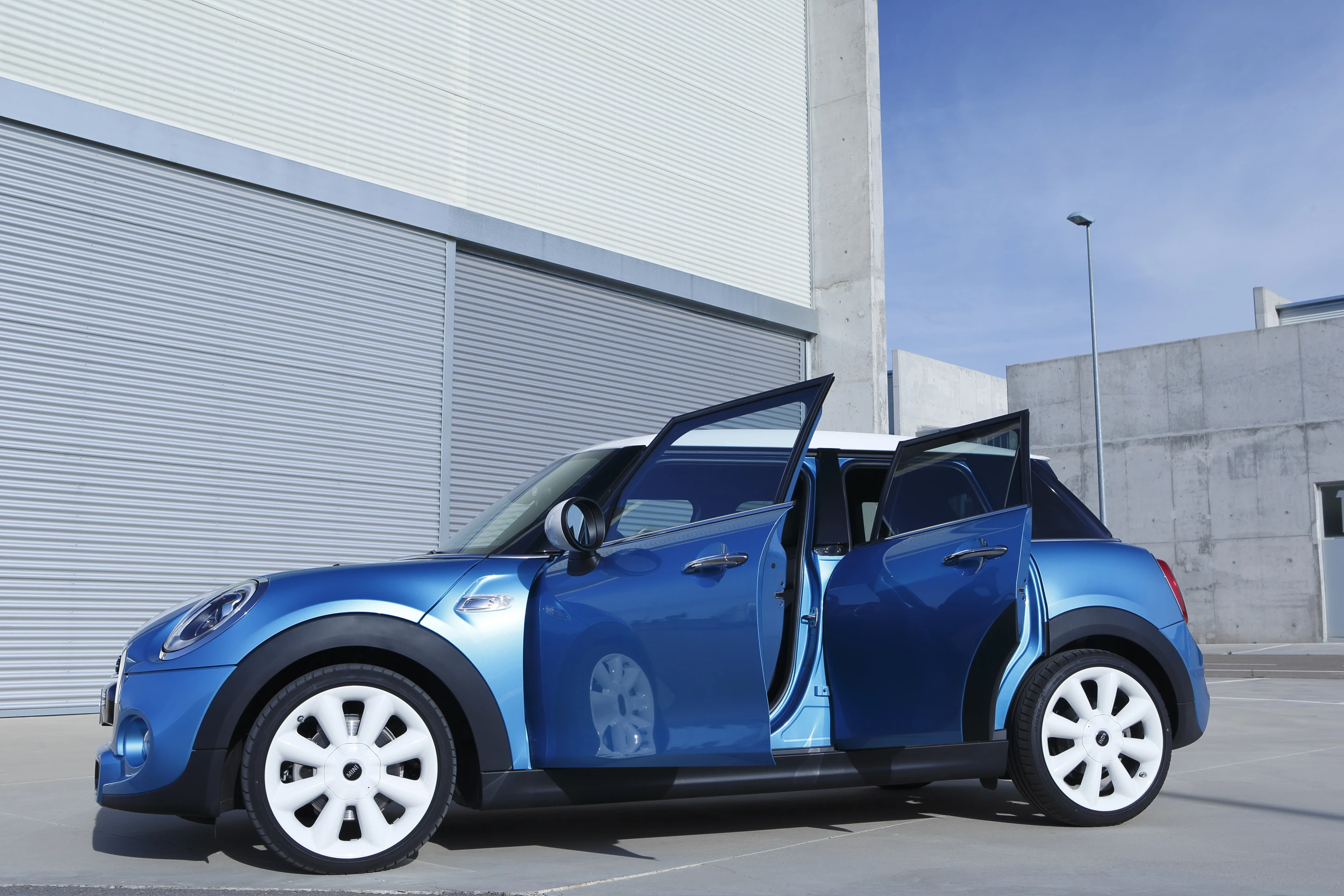 The 5-door Mini Cooper S with doors open