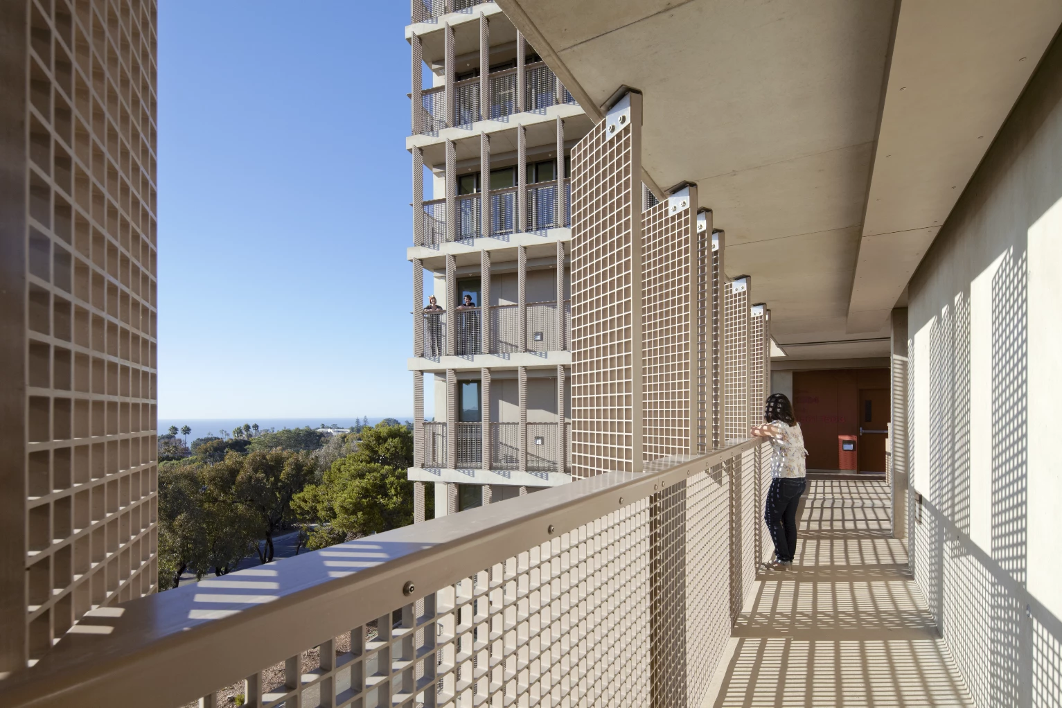 Charles David Keeling Apartments, La Jolla, California by KieranTimberlake (Photo: Tim Griffith)