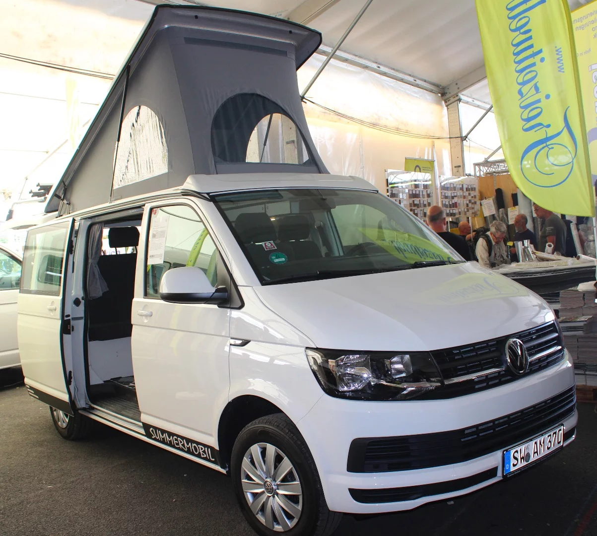 The four-sleeper Volkswagen T6 Summermobil