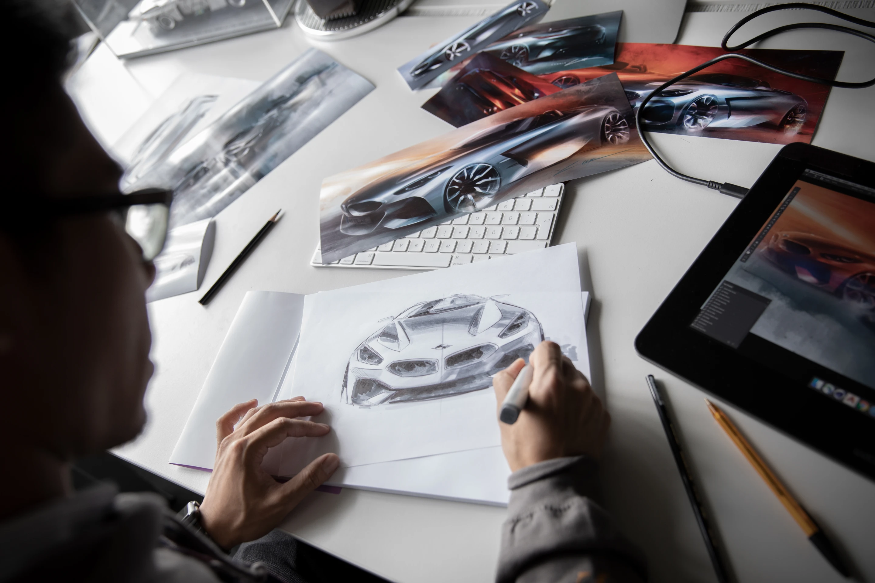 As the designs were honed, however, the new BMW Z4 began to take shape, morphing into its production edition