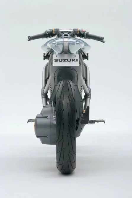 Suzuki's Crosscage concept.