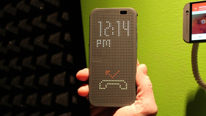 The Lite-Brite-like Dot View case for the One M8