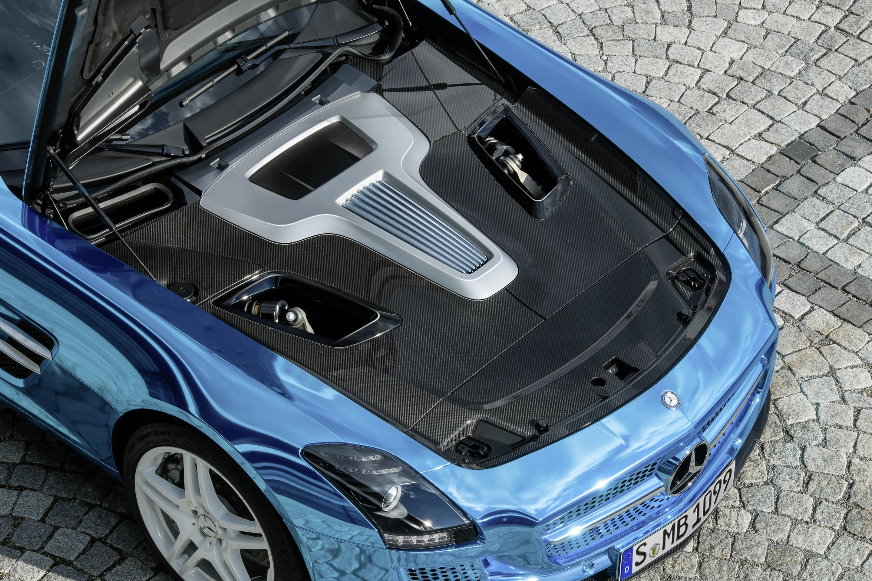 Where the engine would have been on the Mercedes-Benz SLS AMG Coupé Electric Drive (Image: Mercedes-Benz)