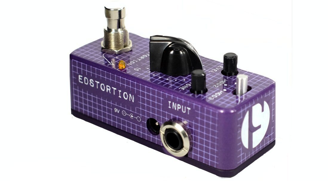 The Eddie Kramer Series Edstortion F-Pedal offers three different types of distortion, selected by a mini-switch up top