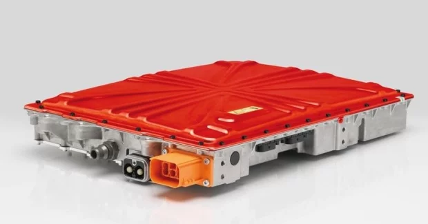 BRUSA's NLG6 battery charger for electric vehicles can operate on a three-phase current with a power of up to 22 kW