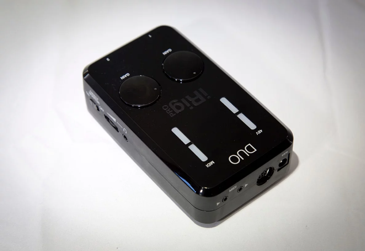 At only 13 cm long, 7.5 cm wide and just under 4 cm thick, the iRig Pro Duo's small footprint makes it truly portable