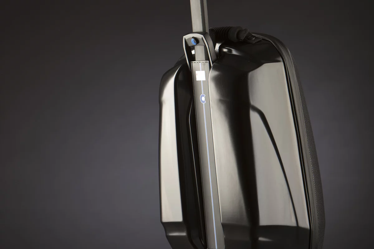 Micro Luggage combines a handlebar suitcase with a mini scooter