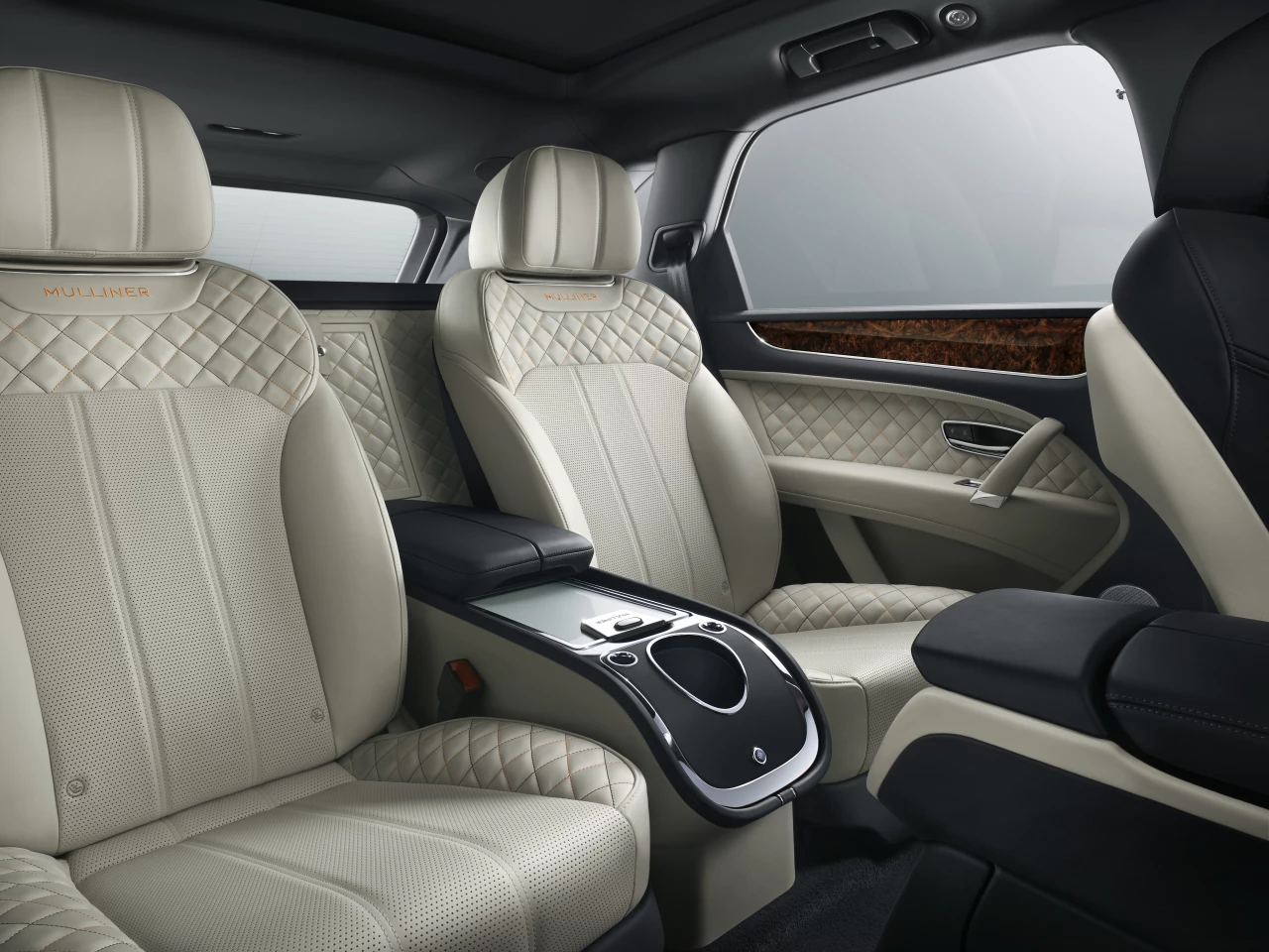 There's a bottle cooler between the rear seats in the Bentayga Mulliner