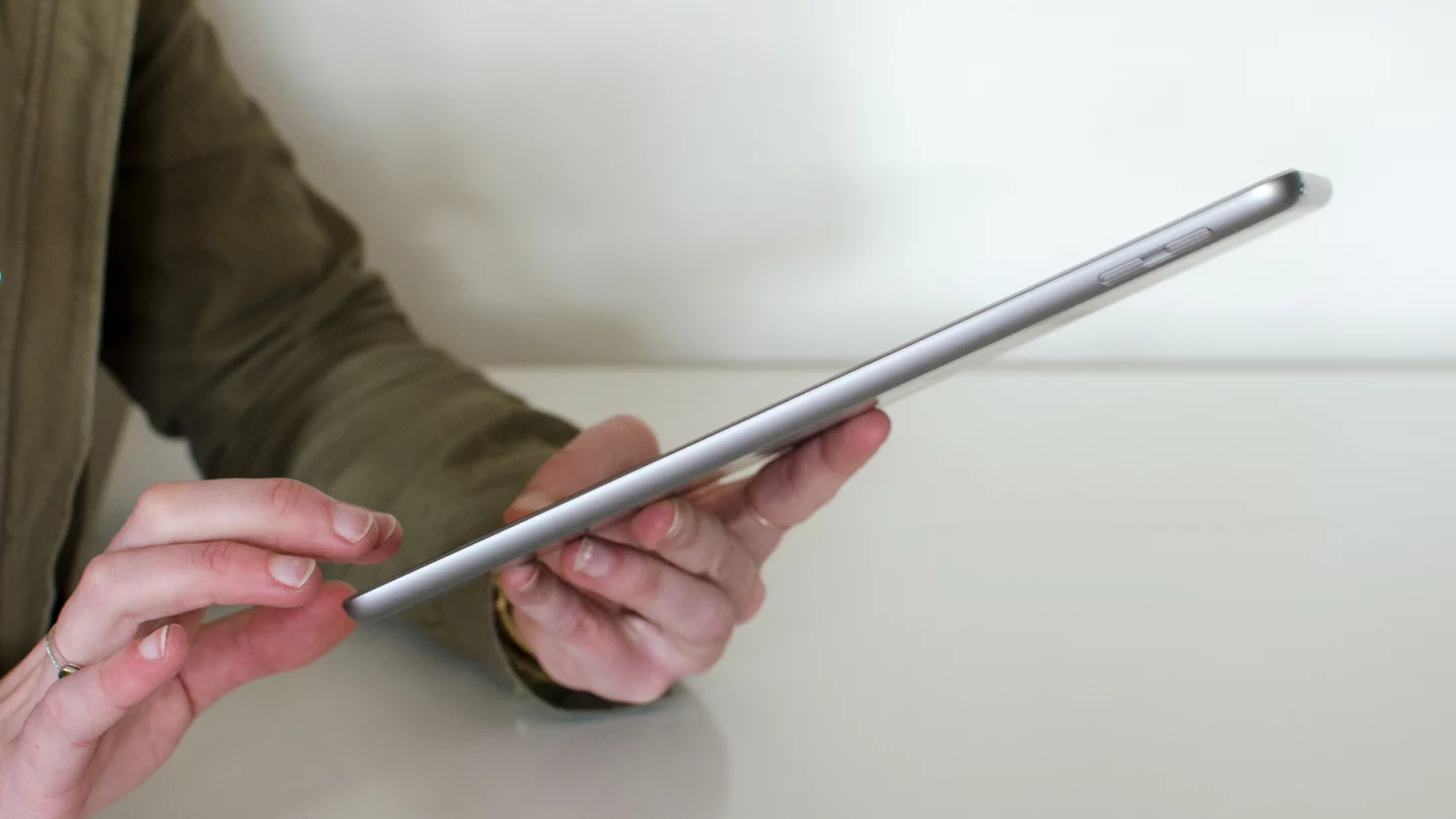 iPad (2017) isn't the thinnest, but that's OK