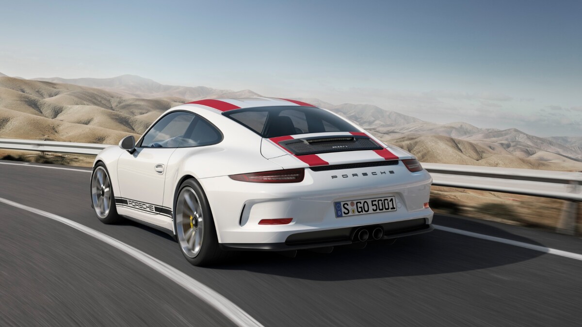 Porsche 911 R: A regular pop up rear spoiler js fitted, and works in tandem with a redesigned underbody diffuser