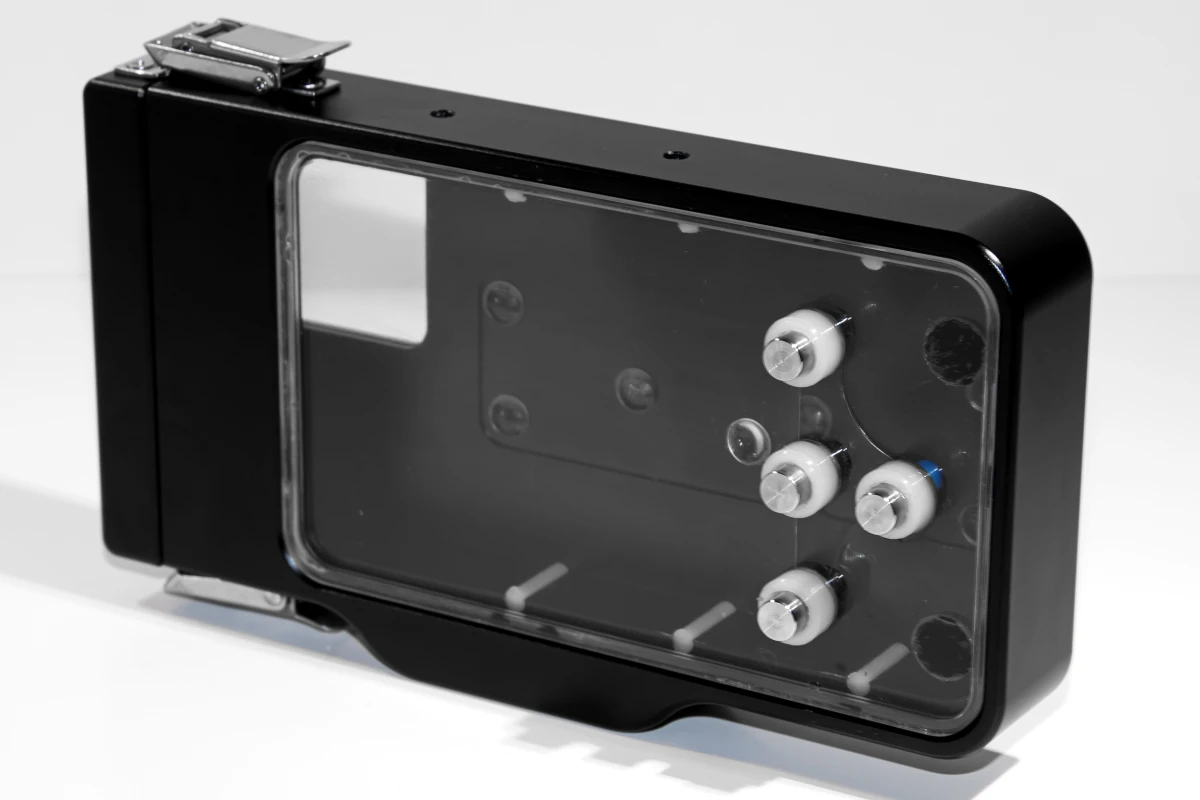 The Ovision underwater housing for iPhones 4 thru 5C