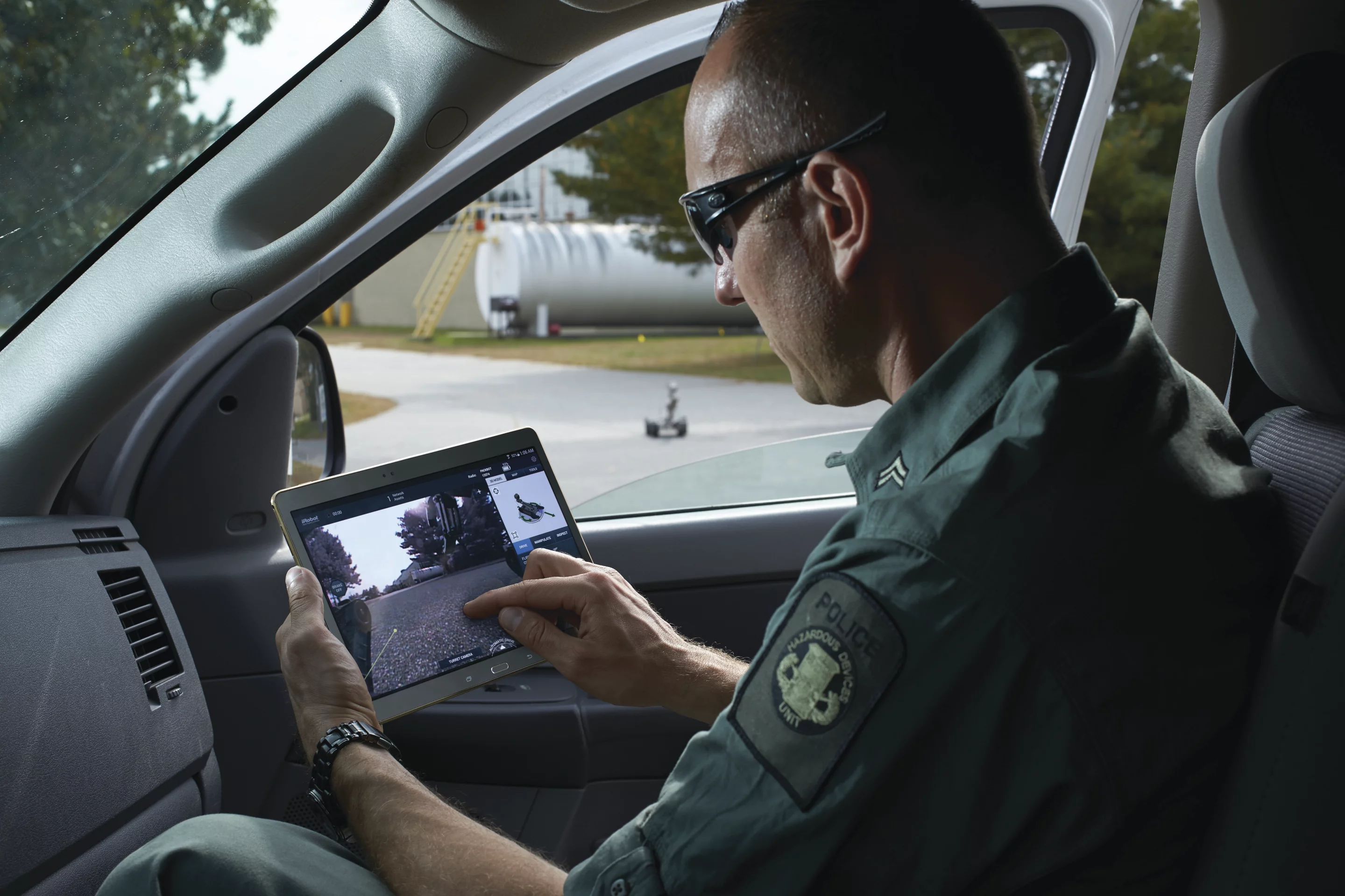 The iRobot uPoint MRC System can swap control between users