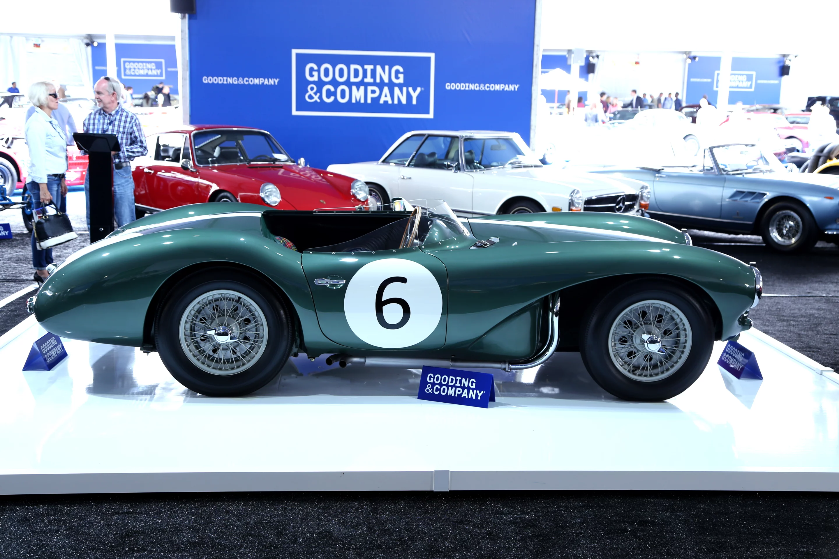 The 1955 Aston Martin DB3S shows design features similar to a Ferrari Testa Rossa or Jaguar D-type (Photo: Angus MacKenzie/Gizmag.com)