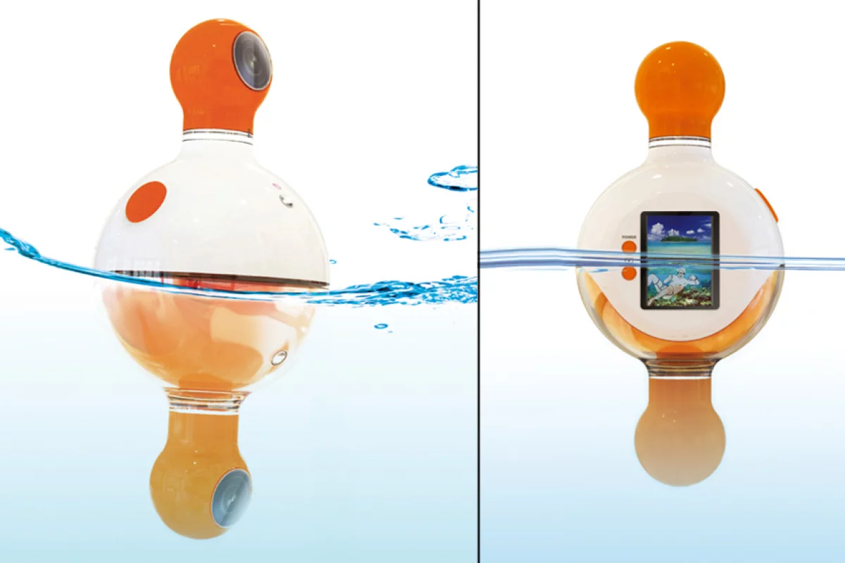 The UNDERABOVE dual-lens camera concept bobs on the waterline to capture above and below water images