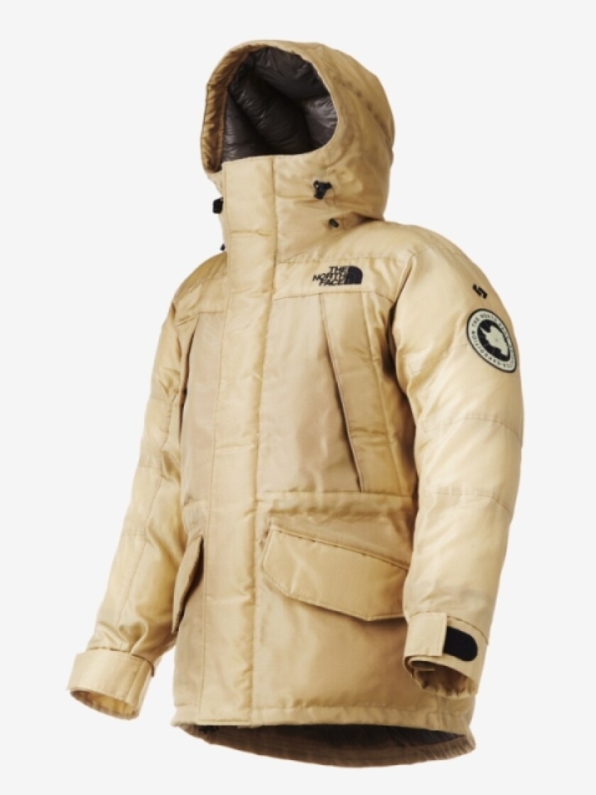 The prototype Moon Parka is based on the design of The North Face's existing Antarctica Parka, and features an outer shell woven on an automated manufacturing line completely from QMONOS