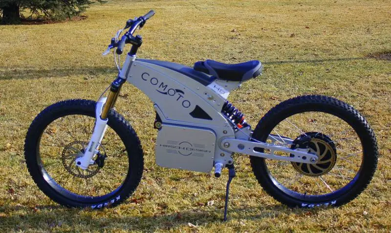 Somewhere between an electric motocrosser and an MTB, the Comoto sure looks like fun off-road.