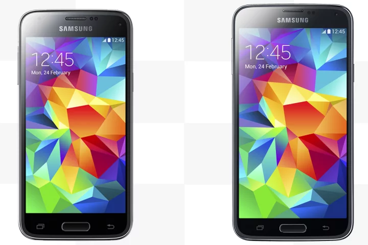 The Samsung Galaxy S5 (right) and its newly announced Galaxy S5 mini sibling (left)