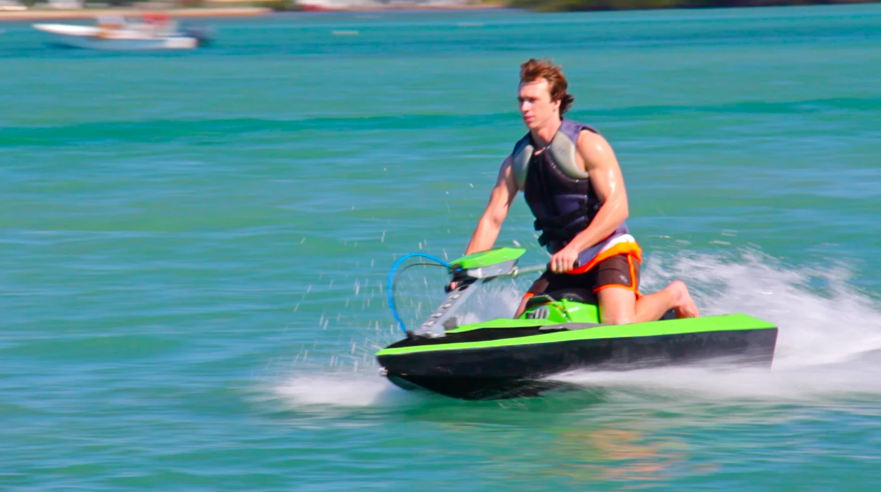 The BomBoard can be ridden kneeling, standing or sitting