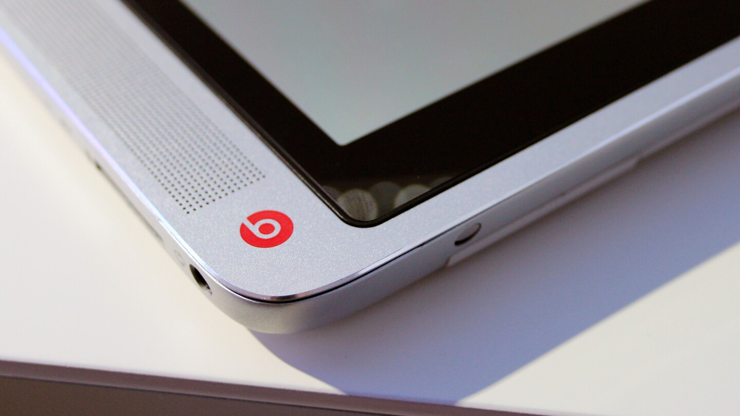 The devices feature Beats audio (Photo: Chris Wood/Gizmag.com)