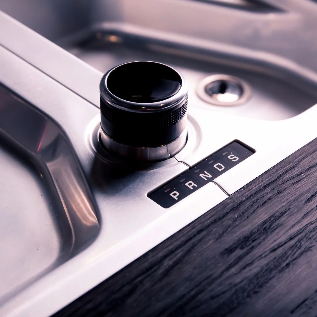 The salt and pepper grinder is made from a drive gear selector