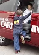 Anti-pinch system on the sliding door of the KIA Carnival