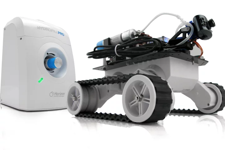 Horizon Fuel Cell Technologies has unveiled its H-ROVER – a camera-equipped, fuel cell-powered, remote-control tracked model vehicle