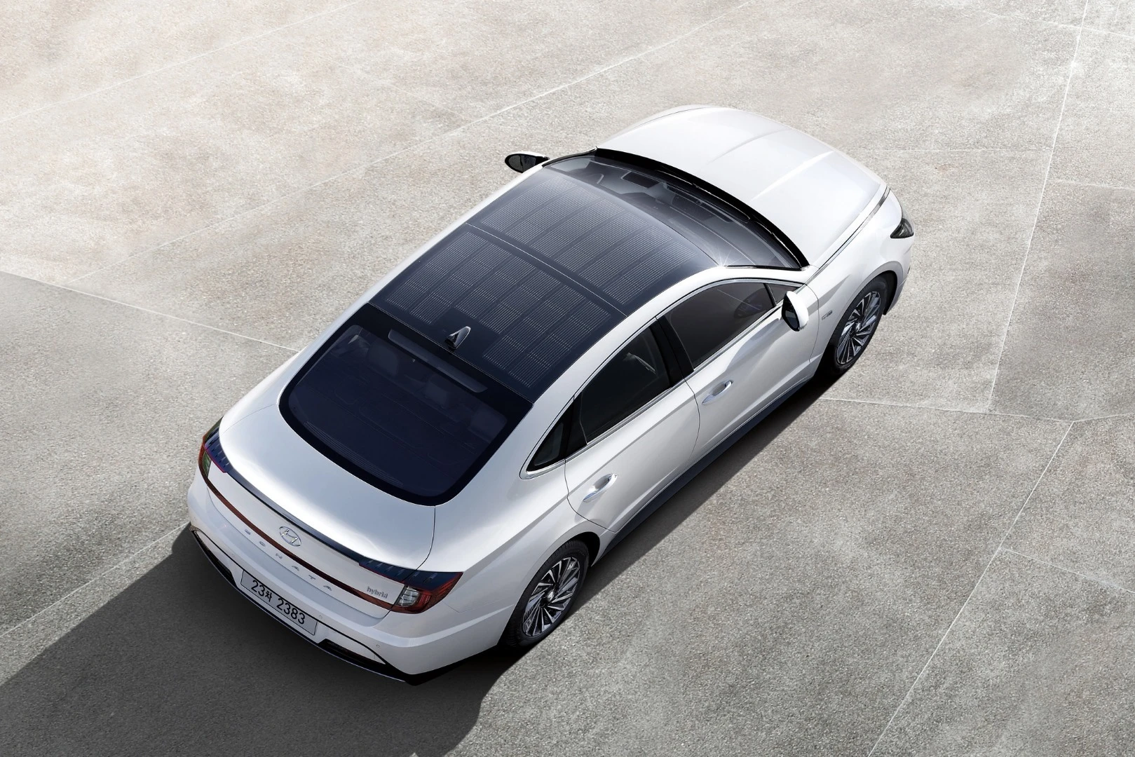 The rooftop solar panels on the Sonata Hybrid can provide up to 60 percent of its battery power with six hours of daily charging, Hyundai says