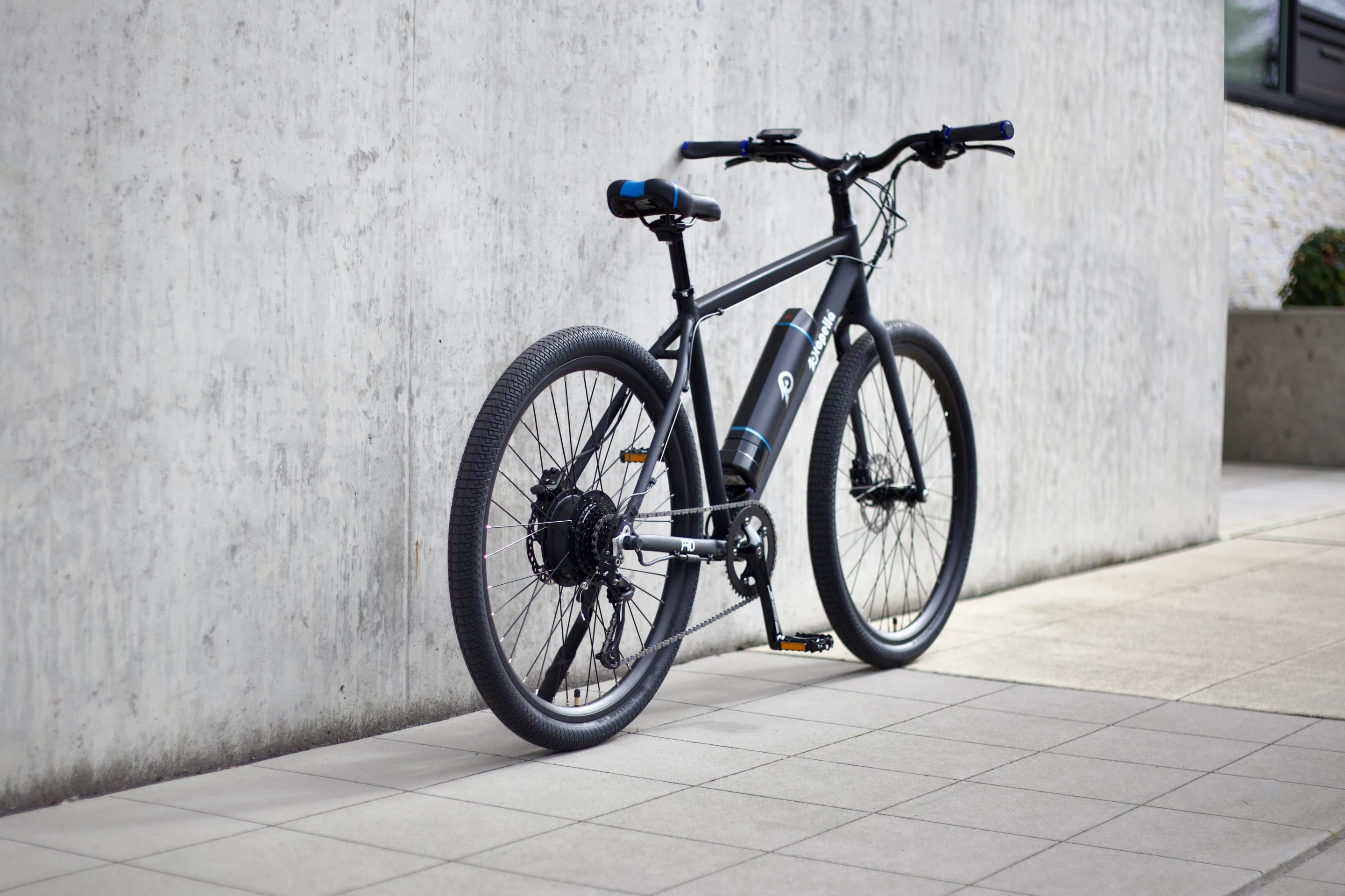 The Propella 9S Pro packs in a lot of top tech for a ticket price of $1,699