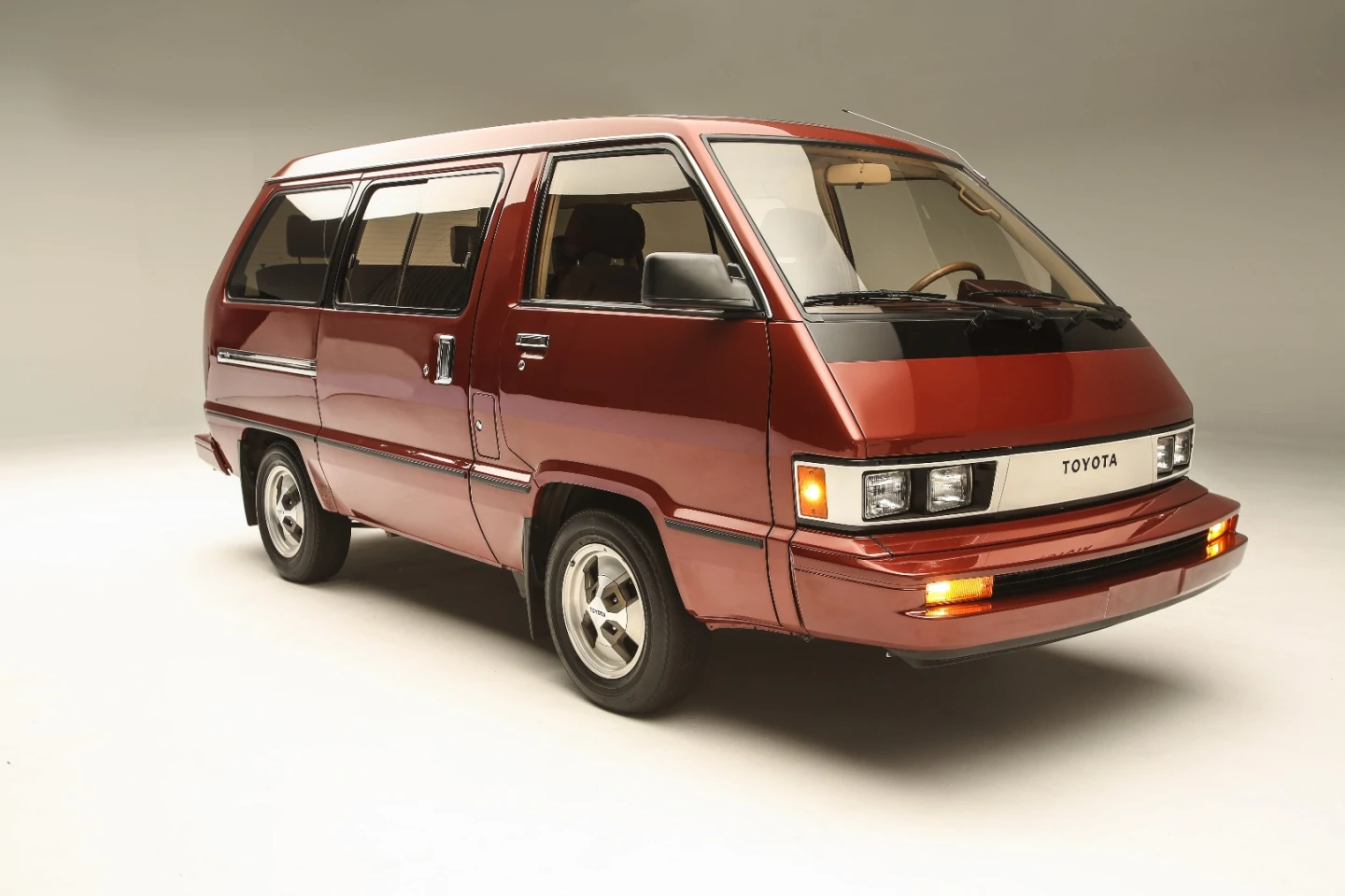 Toyota brought this Van LE along to SEMA as a "then and now"