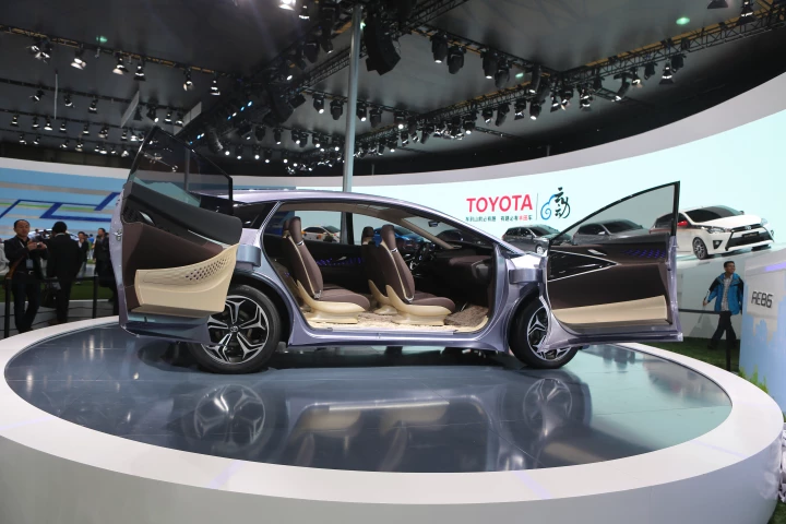 Toyota FT-HT Yuejia on show at the 2013 Shanghai Auto Show (Photo: Gizmag.com)