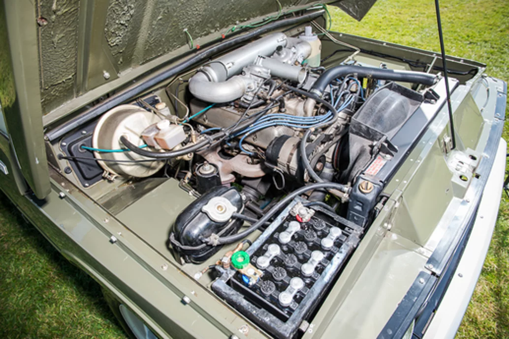 Under the bonnet of Range Rover 001