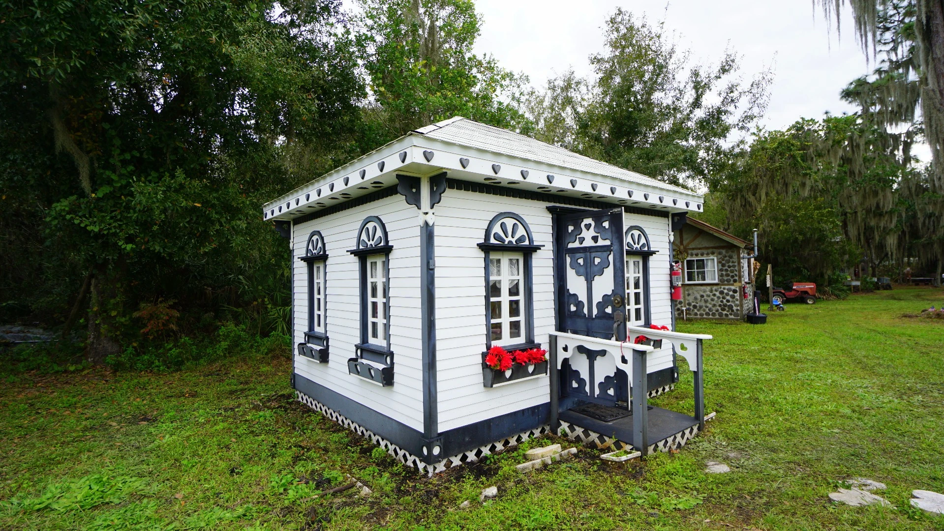 Florida Flywheelers Village Quilt Shop