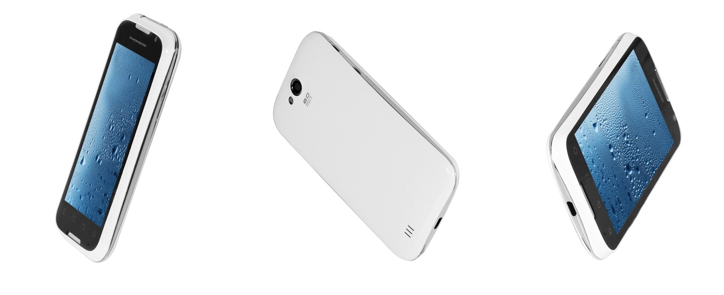 The X-Link 4.5 features a 4.5-inch qHD resolution capacitive touch display capable of supporting up to five simultaneous touch points