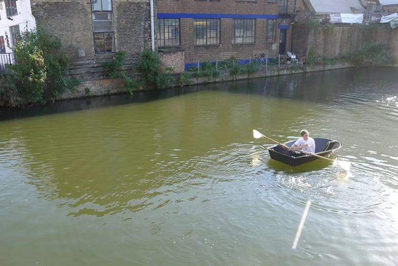 Foldaboat is made out of a solitary piece of plastic and packs nicely into a 150cm x 60cm parcel (Image from Arno Mathies)