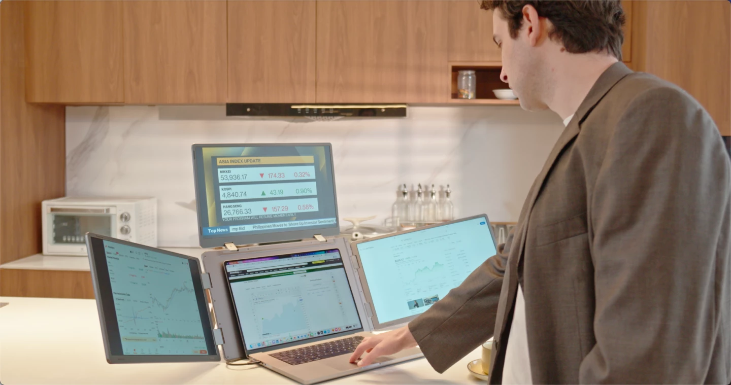 The MagHub Quad Max expands a laptop into a four-screen setup, letting users handle several tasks side-by-side without constant window switching