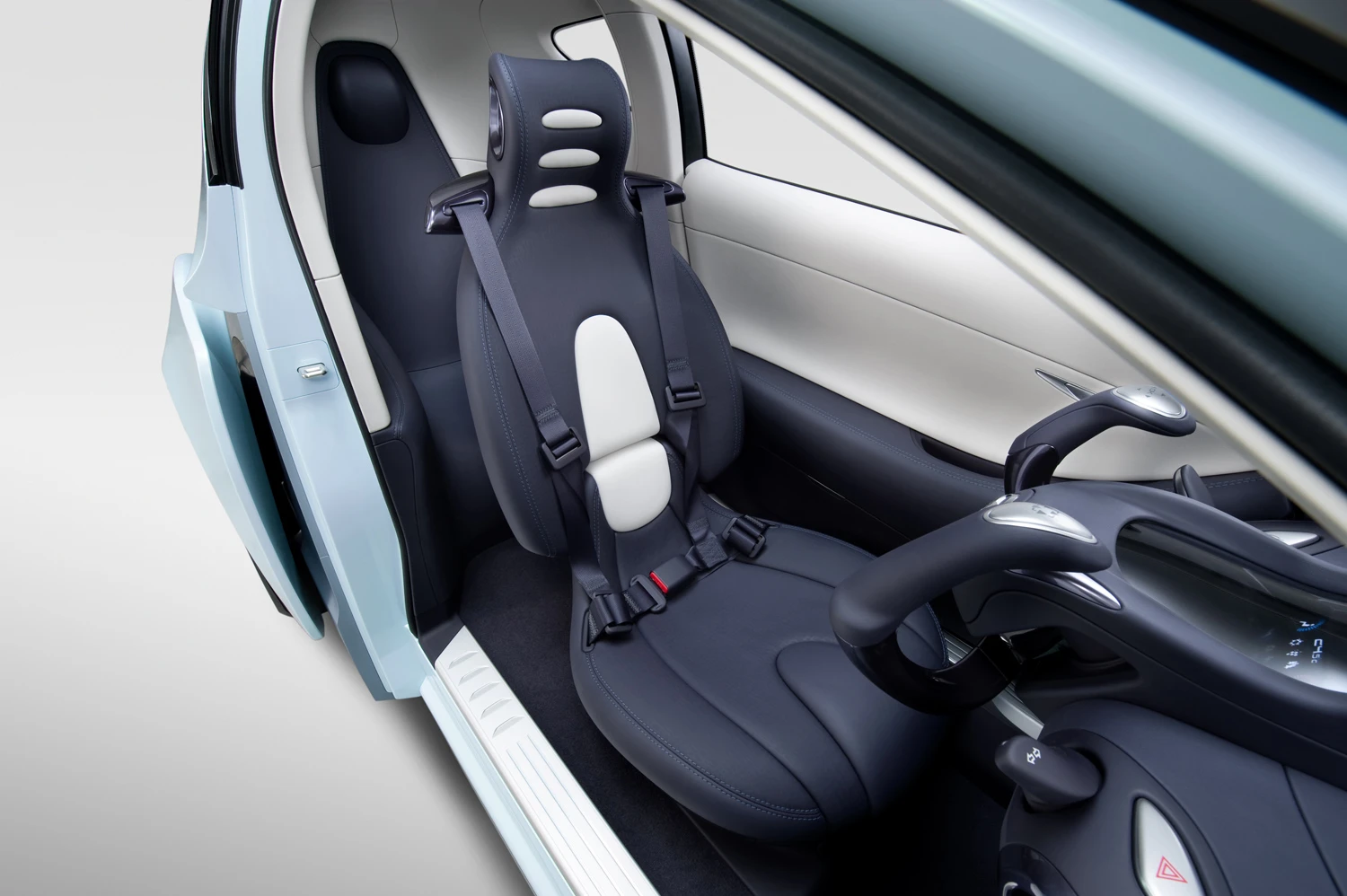Nissan's LandGlider