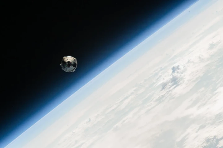 Starliner approaching the ISS