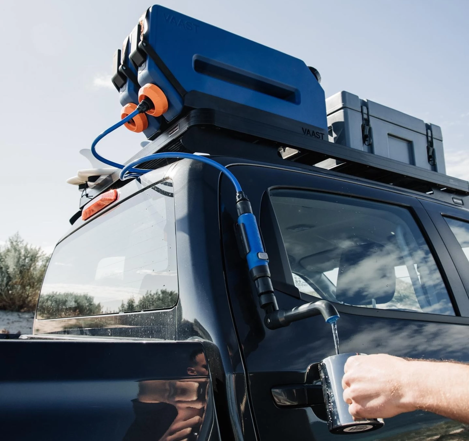 Sleek, rotomolded water tank brings RV convenience to car camping