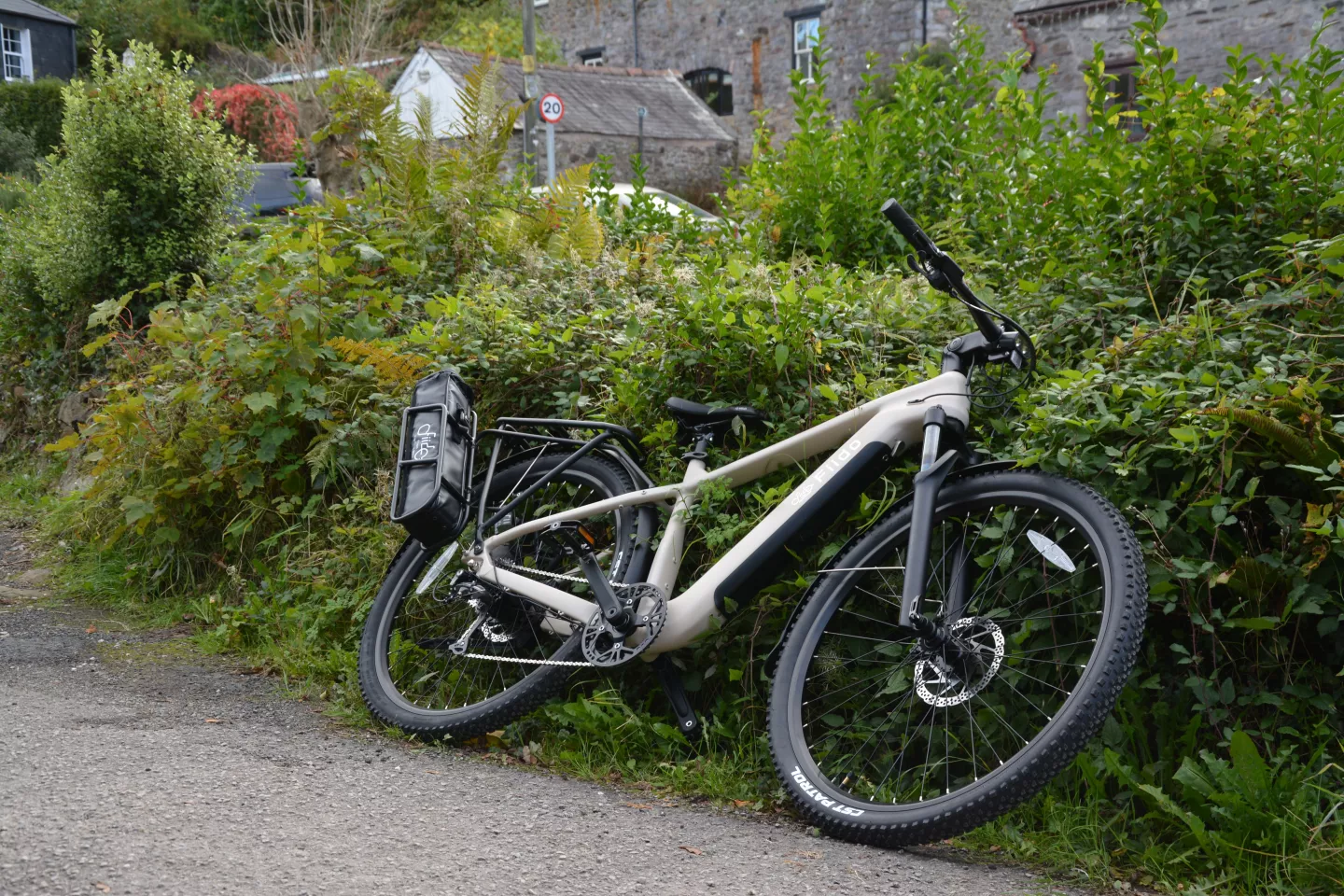 In triple-battery configuration, the Nomads shouldn't need to stop too often