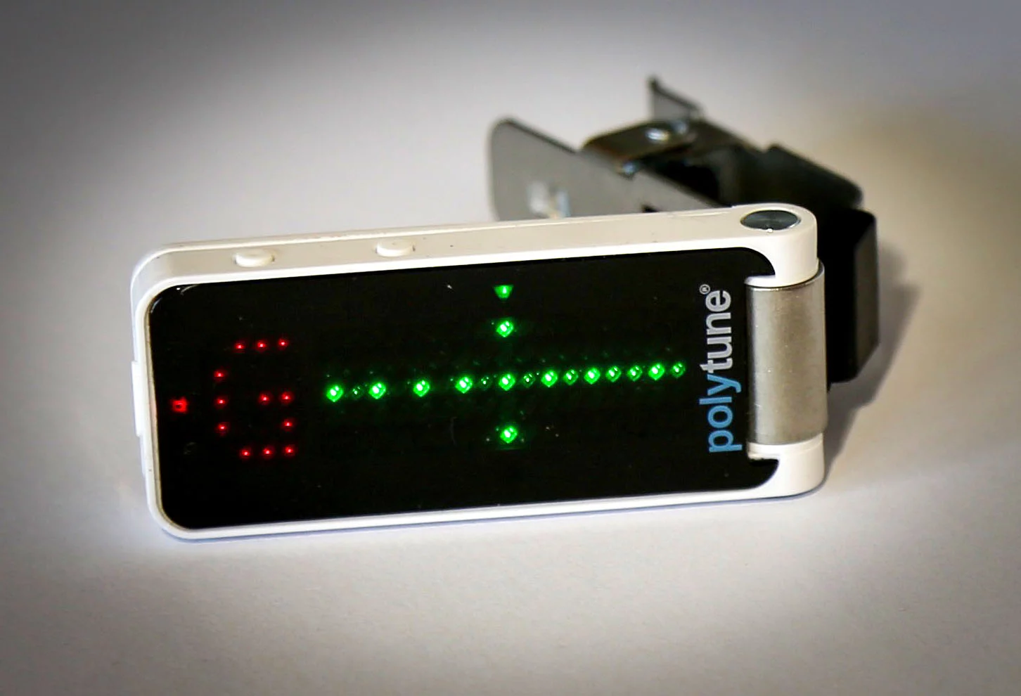 Structurally, the PolyTune Clip is a strong little device, with a stainless steel clip and a solid overall feel for such a tiny unit