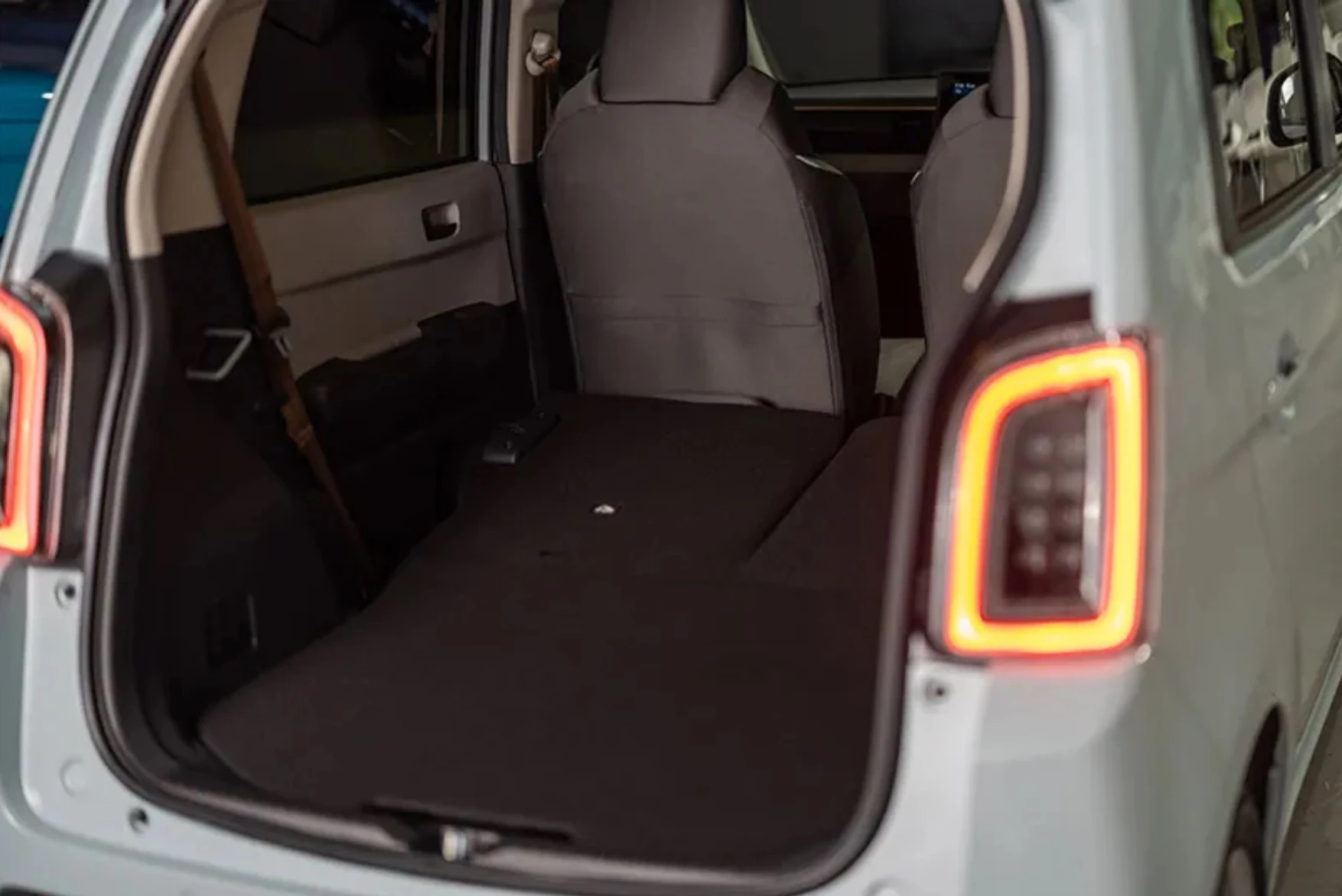 The passenger seats can be folded for increased cargo space