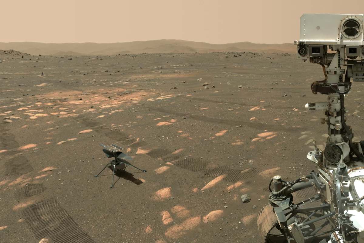 NASA's Perseverance rover takes a selfie with the Ingenuity helicopter